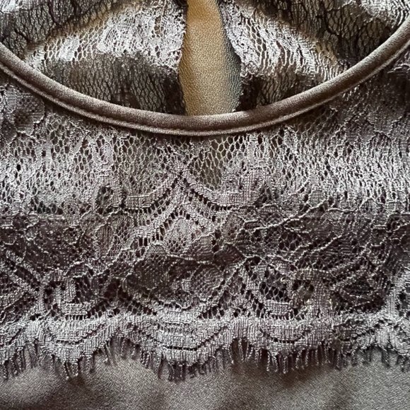 City Triangles Sleeveless Jumpsuit with Lace Yoke Size Medium - Picture 9 of 10